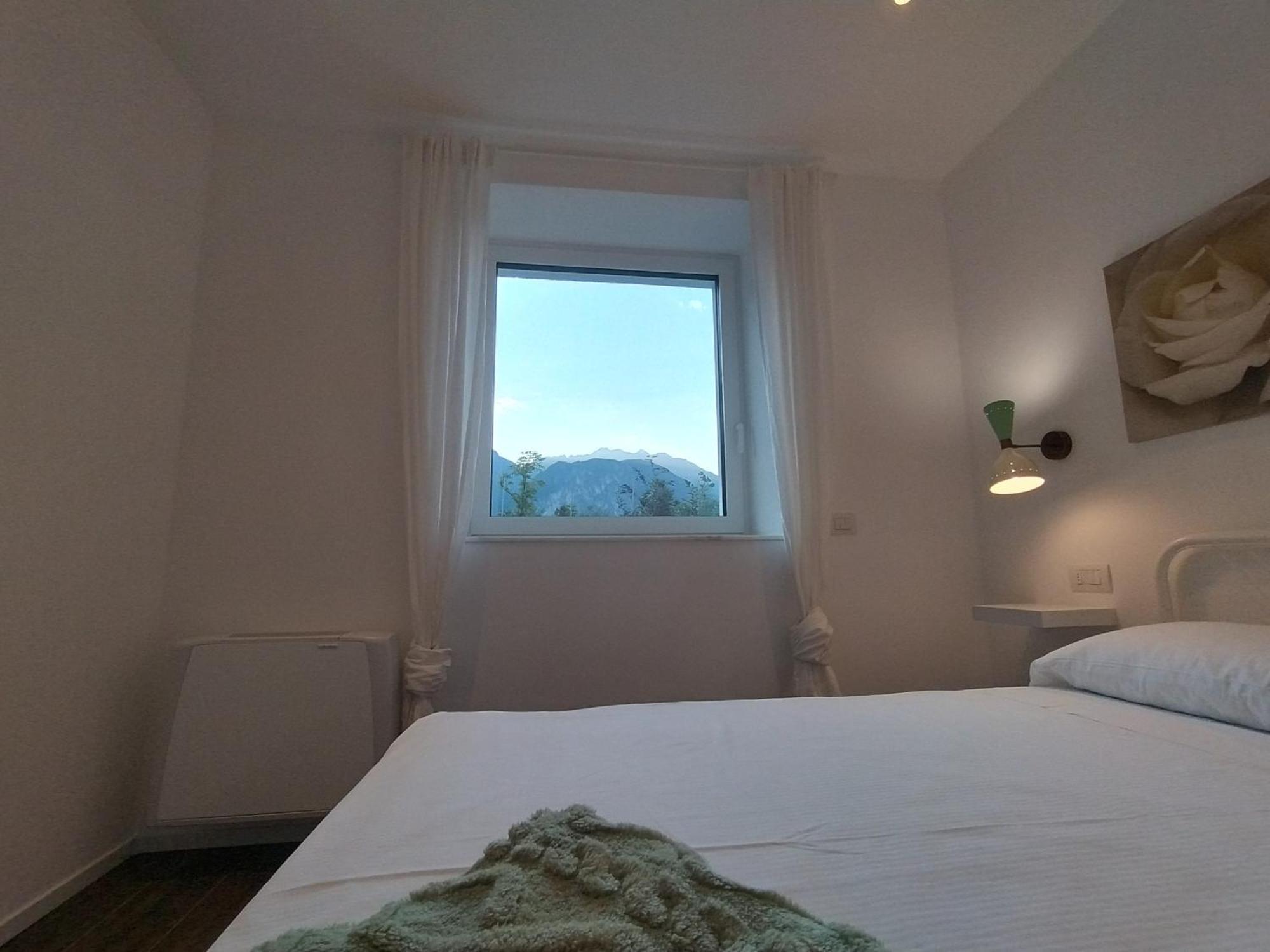 Active Wind Apartamento Riva del Garda Exterior foto