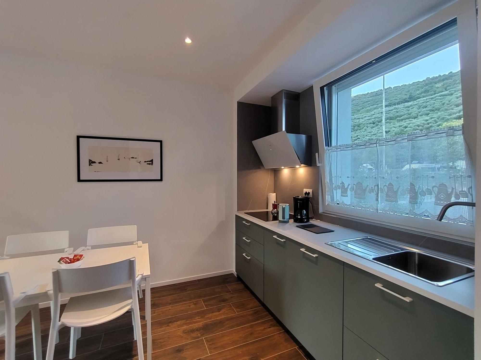 Active Wind Apartamento Riva del Garda Exterior foto